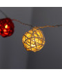 Iris Gömb alakú fonott/rattan/4m/fehér + piros/20db LED-es/3xAA elemes fénydekoráció