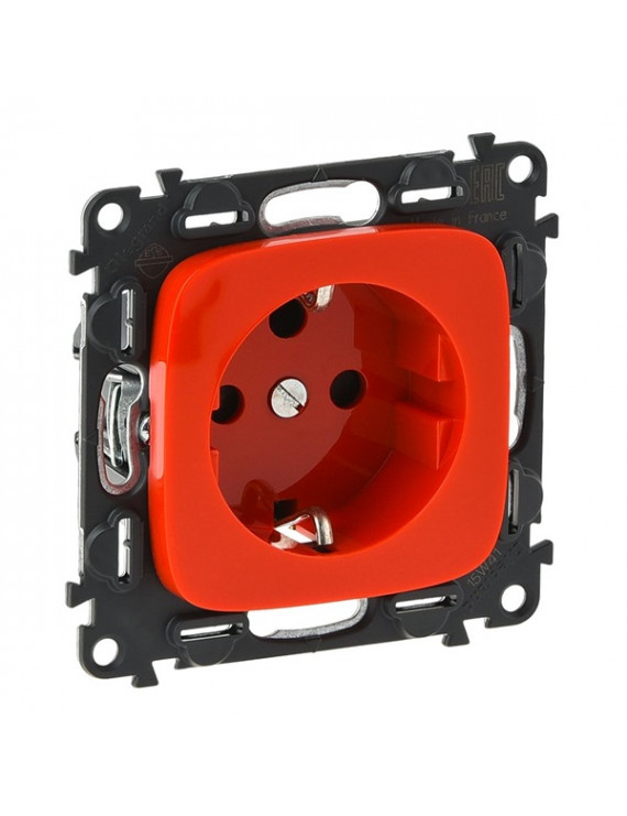 Legrand 753132 Valena Allure gyermekvédelmi reteszelt burkolattal piros 2P+F aljzat