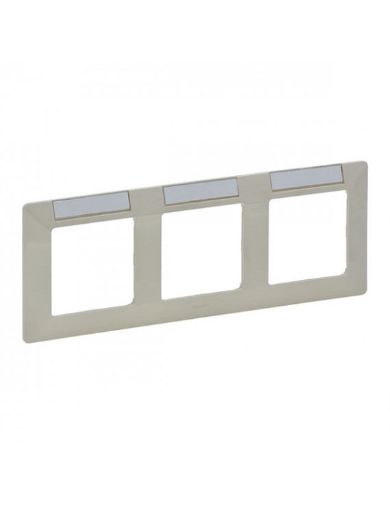 Legrand 754053 Valena Life vízszintes címketartóval elefántcsont 3-as keret