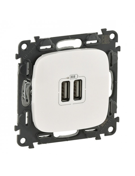 Legrand 754995 Valena Allure burkolattal fehér kettős USB töltőaljzat