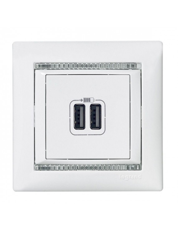 Legrand 770470 Valena 1500 mA fehér 2xUSB töltő aljzat