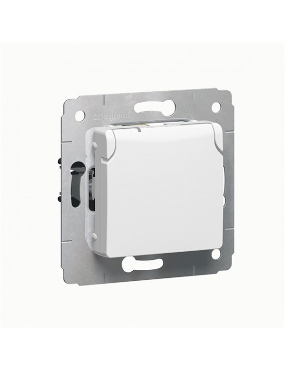 Legrand 773622 Cariva csapófedéllel gyermekvédelemmel fehér 2P+F aljzat